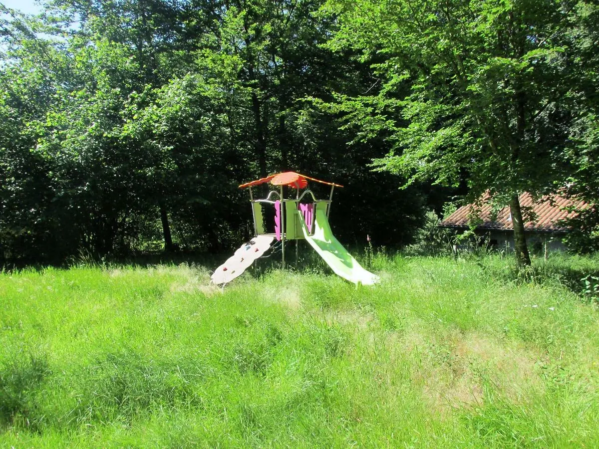 Casa de Férias La Truite Vila Saint-Amans-Valtoret